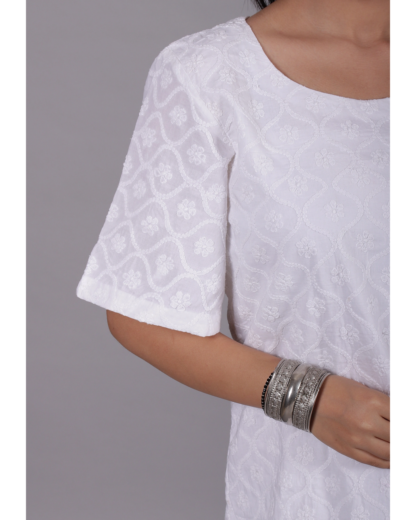 White Chikan Short Sleeves Cotton Frill Border
