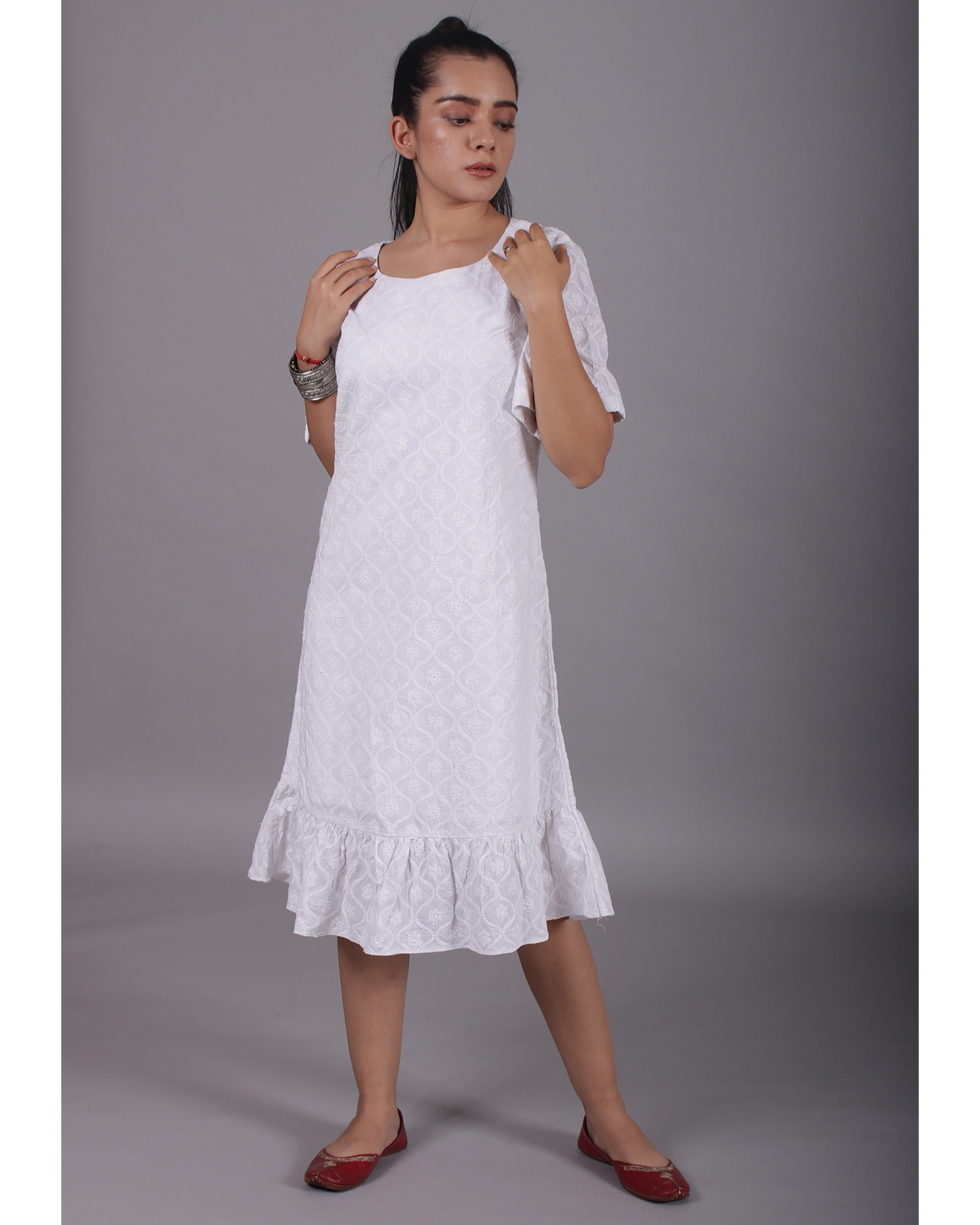 White Chikan Short Sleeves Cotton Frill Border
