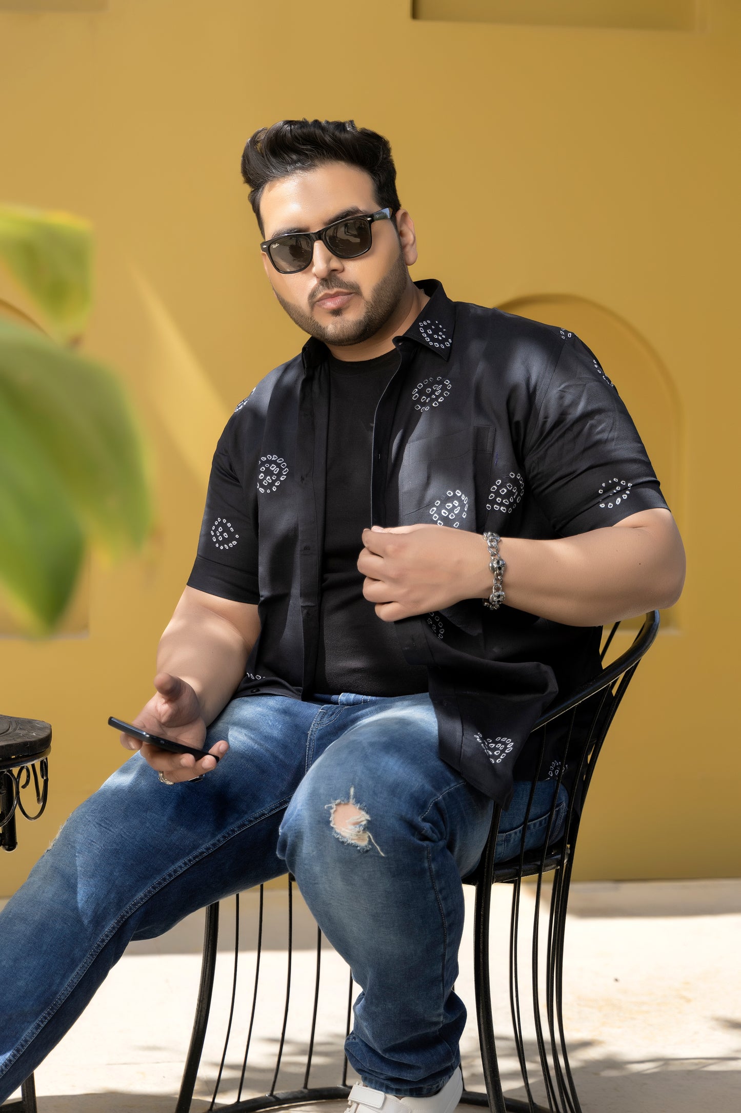 MOH Power Black shirt