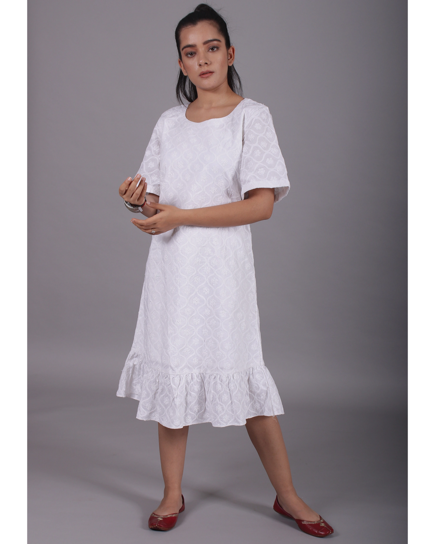 White Chikan Short Sleeves Cotton Frill Border