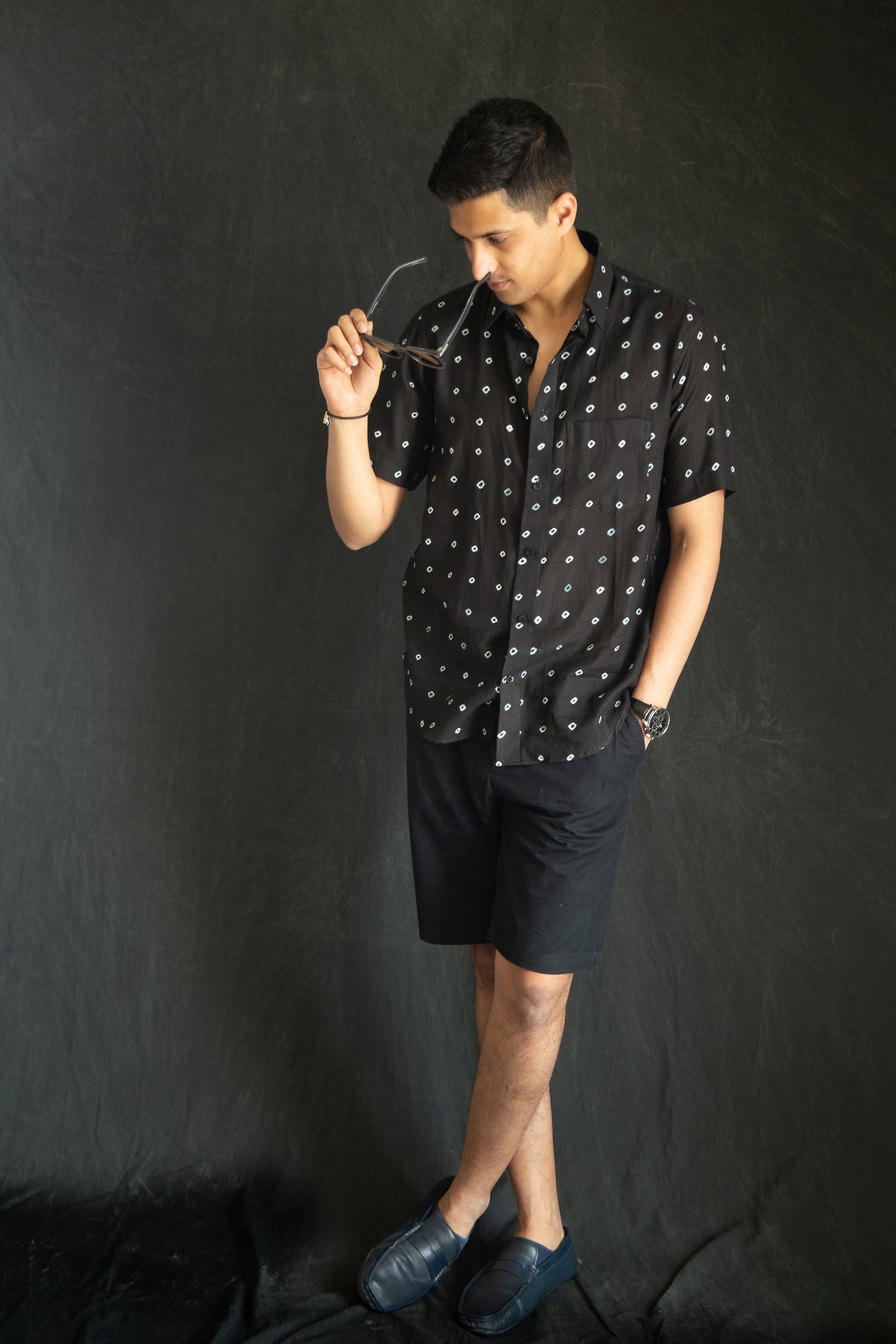 MOH Mystery Black shirt